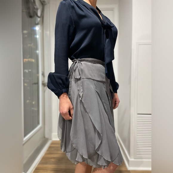 Obvious Frilly layered grey skirt size 10 - Picture 3 of 3